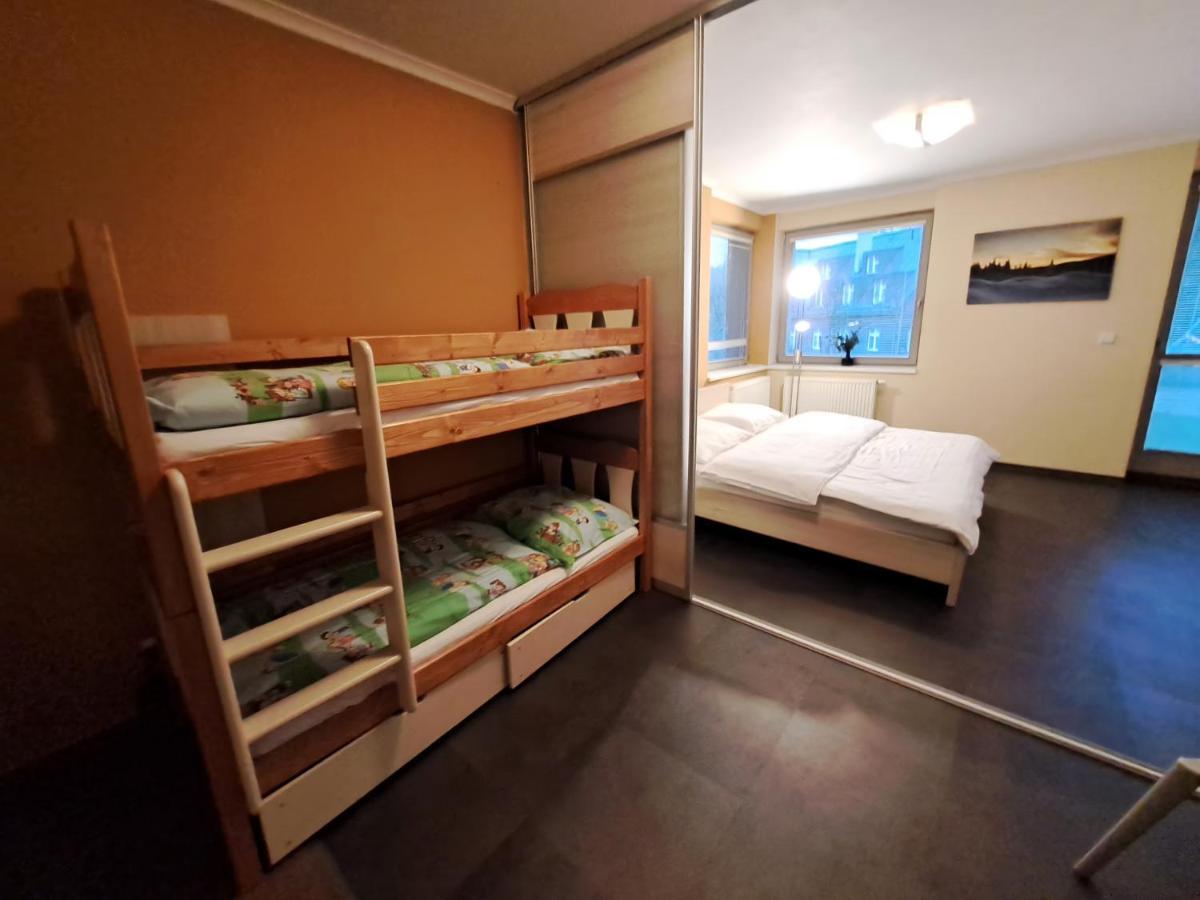 Resident Harrachov Family Apartment Bagian luar foto