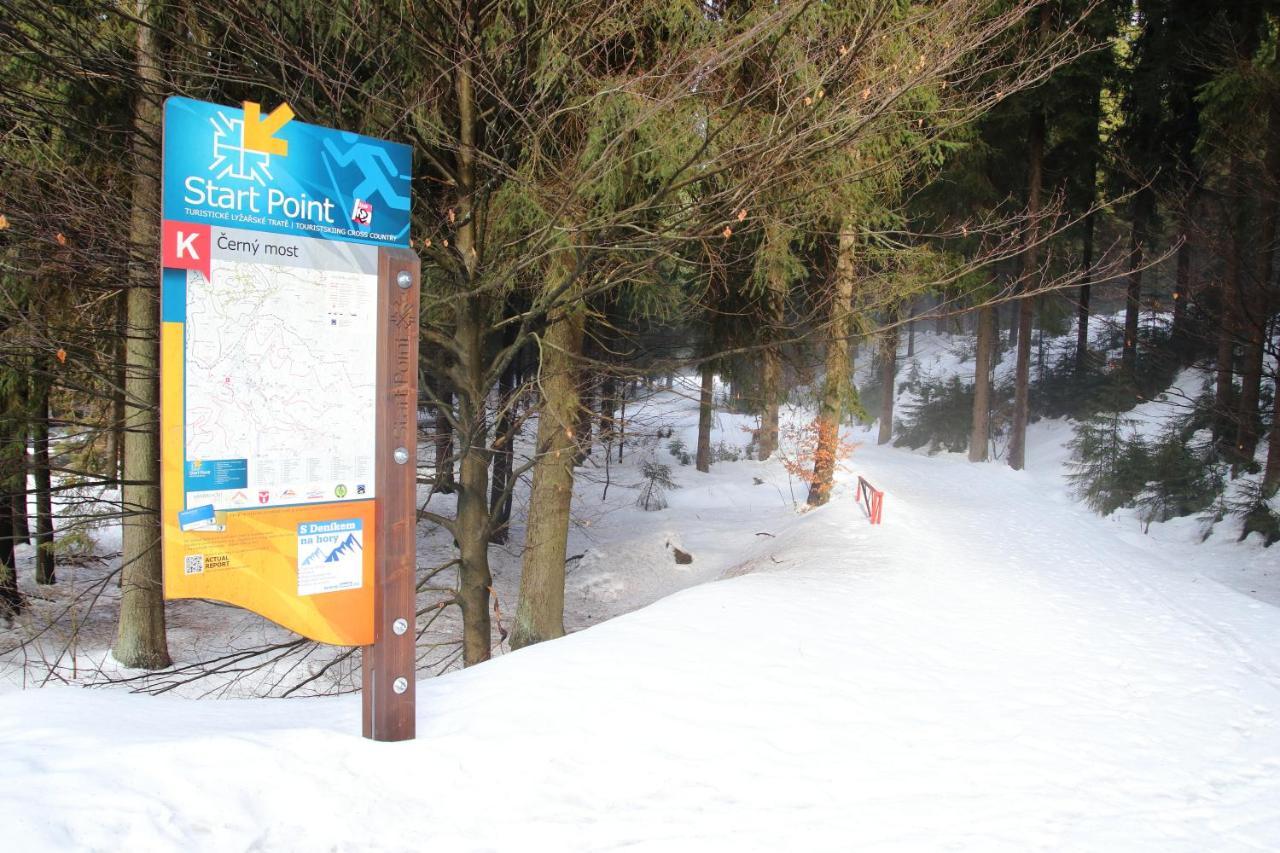 Resident Harrachov Family Apartment Bagian luar foto